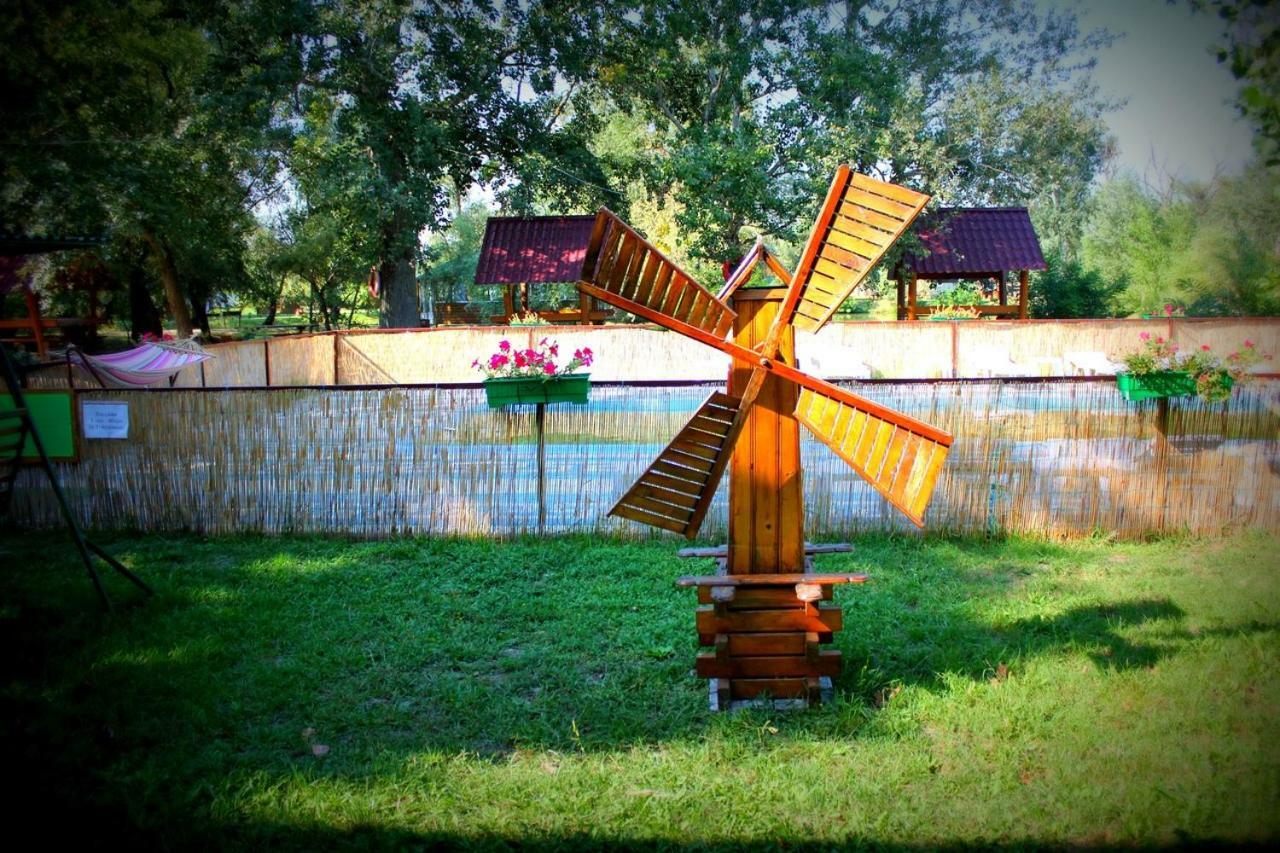 Holiday Park Dunay Kyslytsya Kültér fotó