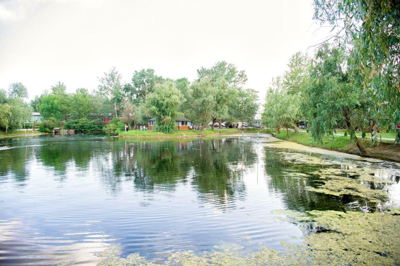 Holiday Park Dunay Kyslytsya Kültér fotó